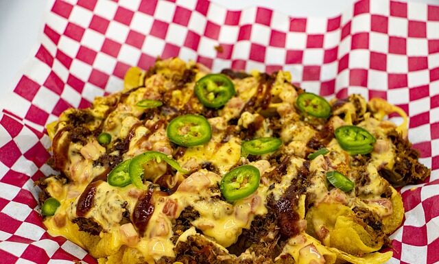 Czy można zrobić nachos z tortilli?