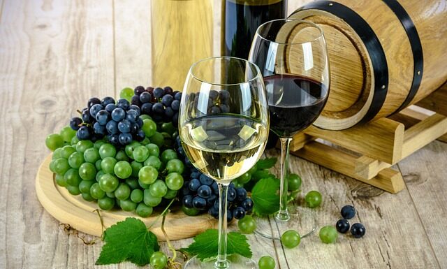 Jaki alkohol dodaje się do kawy? Jaki alkohol dodaje się do kawy?